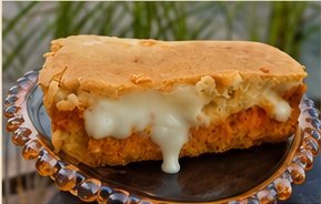 Torta de Frango com Requeijão